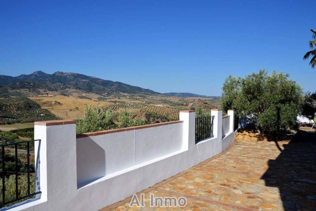 Las Palmeras - Ein Stueck Vom Paradies - Behagliches Haus Mit Pool Algodonales Luaran gambar